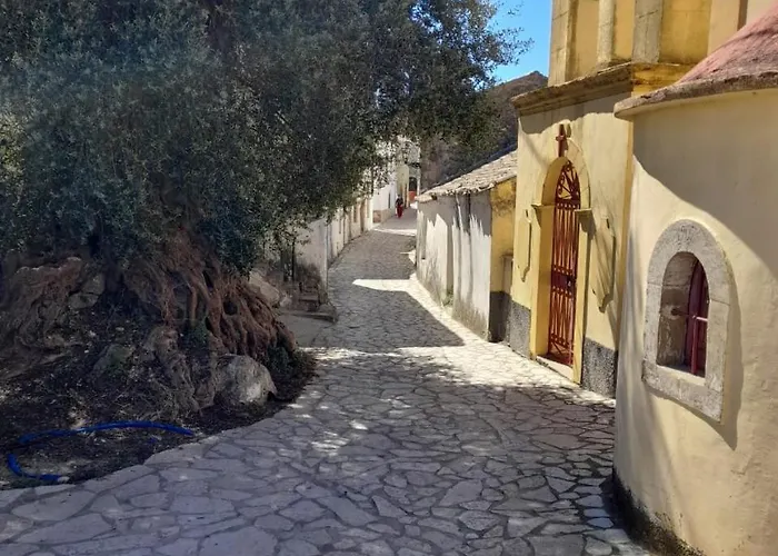 Barbara's House